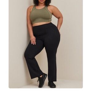 TORRID NWT Full Length Active Flare Pant - Performance Core Black